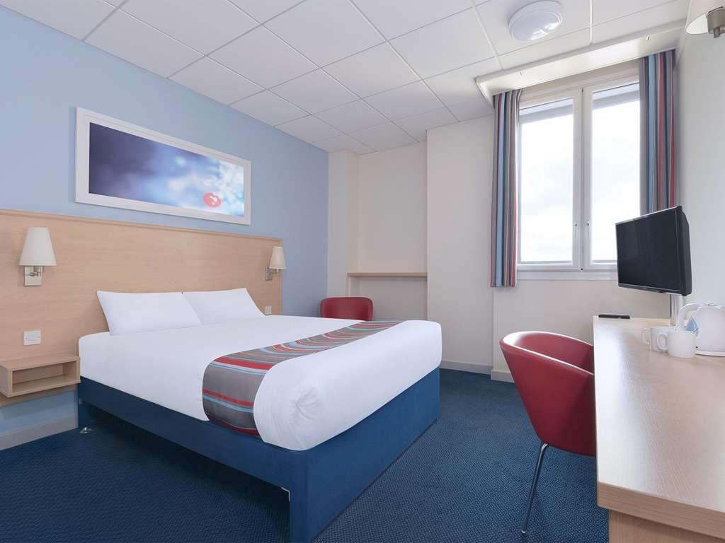 Travelodge บักกิงแฮม ห้อง รูปภาพ
