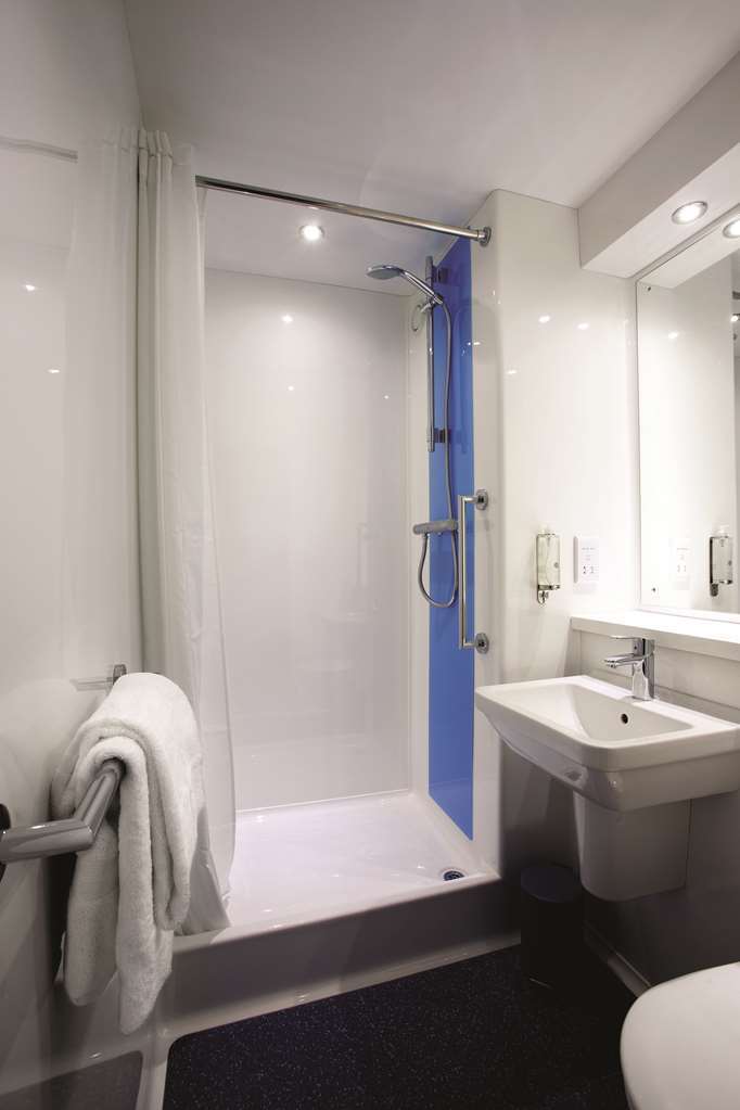 Travelodge บักกิงแฮม ห้อง รูปภาพ
